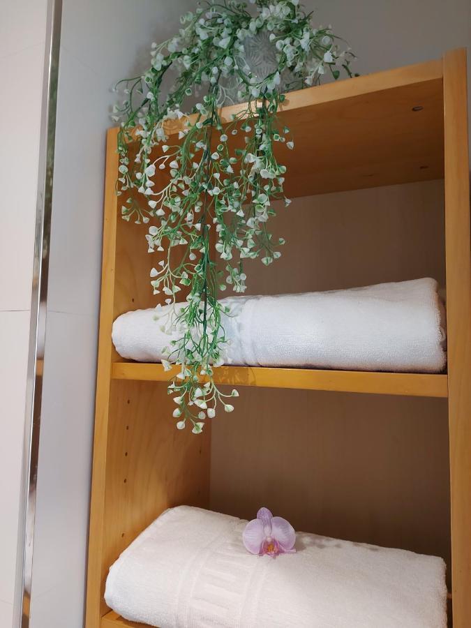Apartamento Las Floritas Malaga Bagian luar foto
