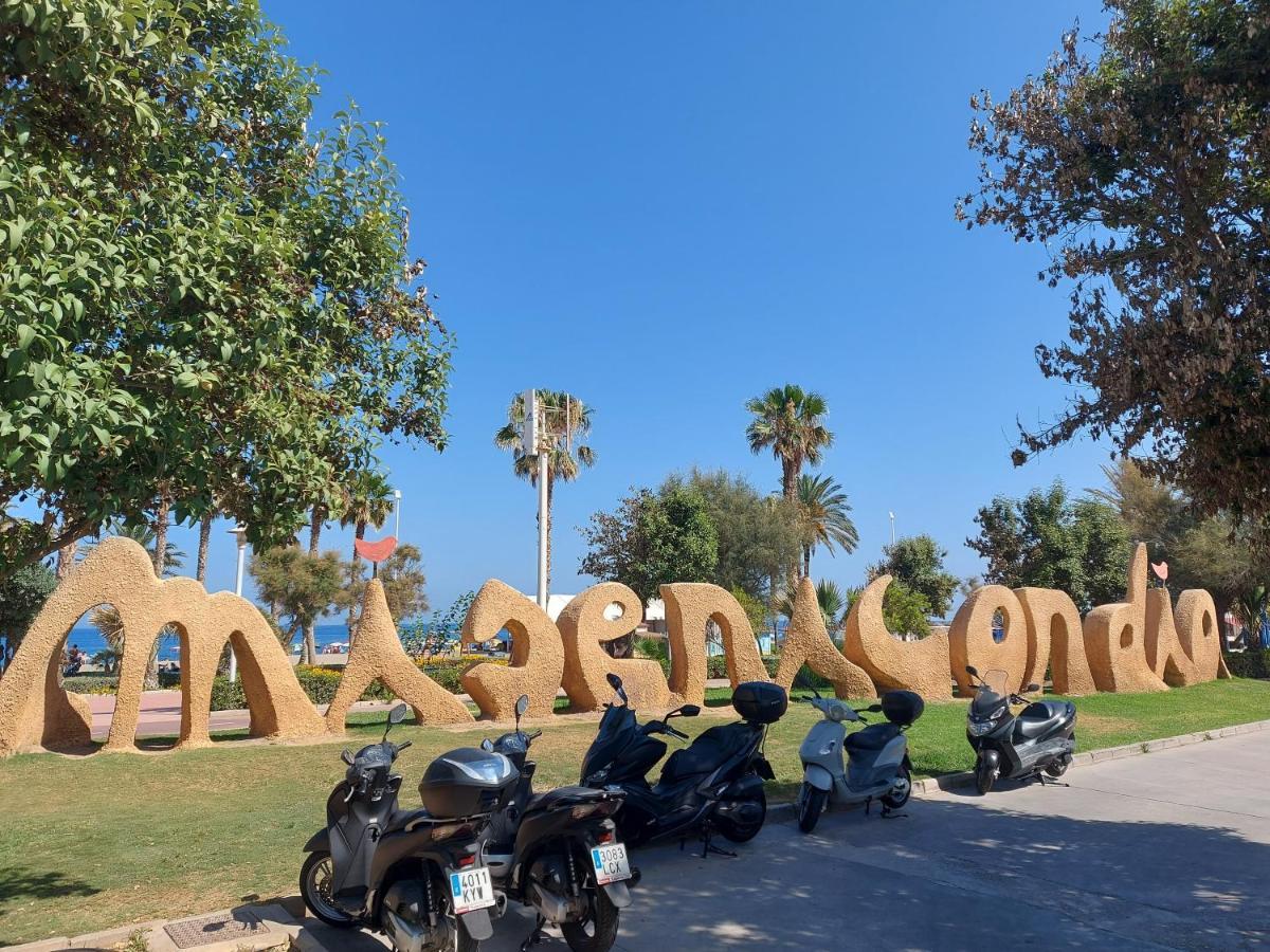 Apartamento Las Floritas Malaga Bagian luar foto