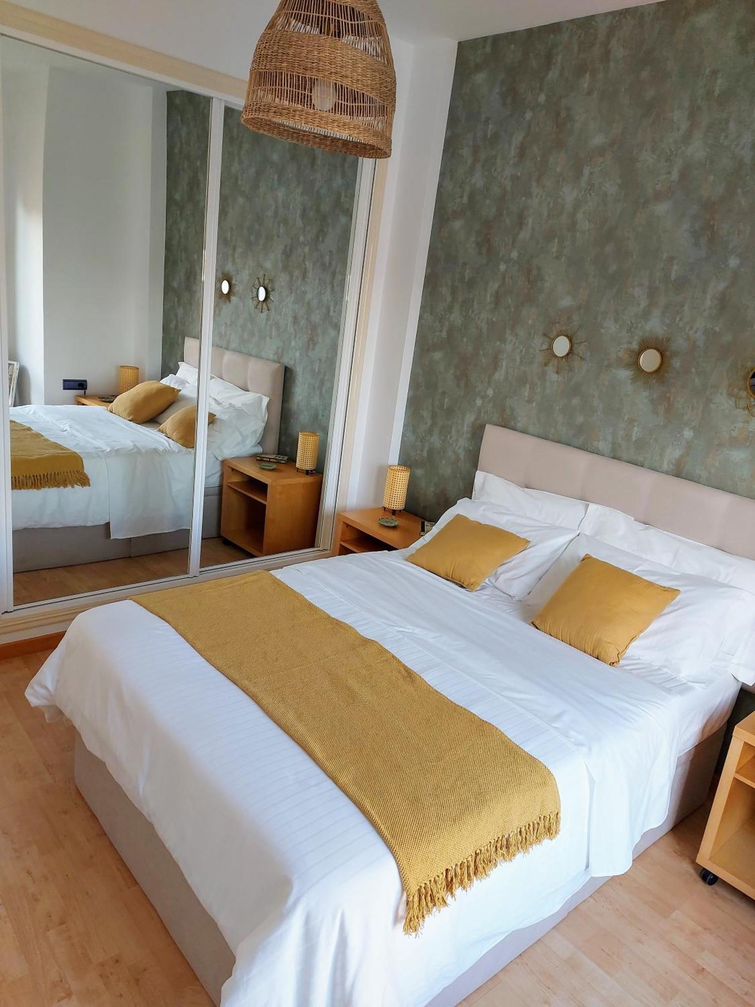 Apartamento Las Floritas Malaga Bagian luar foto