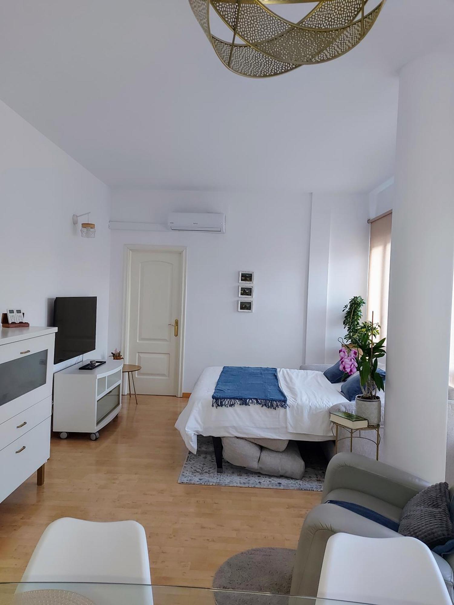 Apartamento Las Floritas Malaga Bagian luar foto